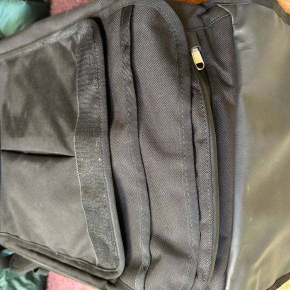 Chrome Krakow Laptop Bag/Backpack - Picture 2 of 3